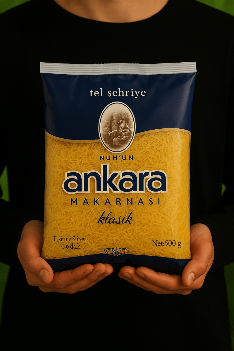 Nazlikoy Ankara Tel Şehriye 500g, paket halinde gıda ürününün yakından çekilmiş resmi.